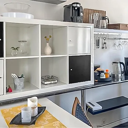 2 Bedroom Gorgeous In S דירה